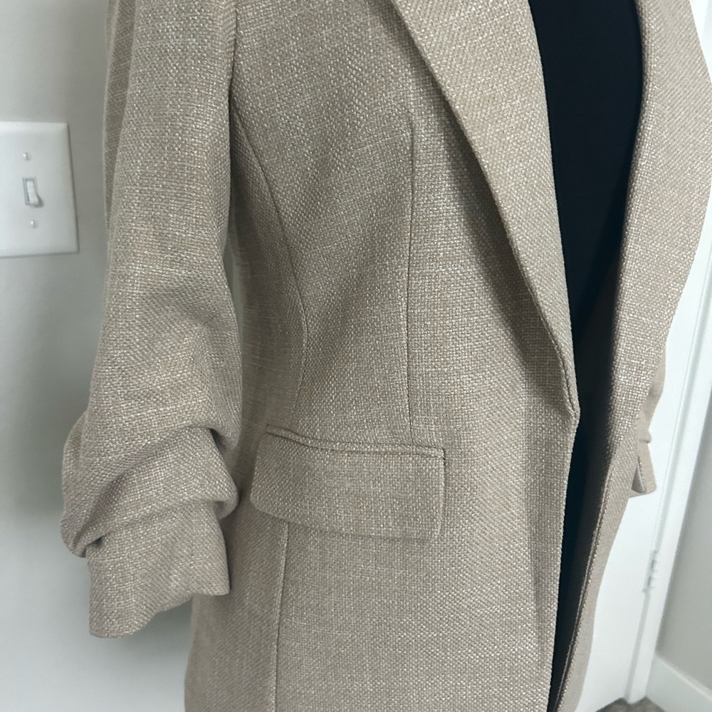 Light Beige  Blazer with Notched Lapels - Picture 3 of 6